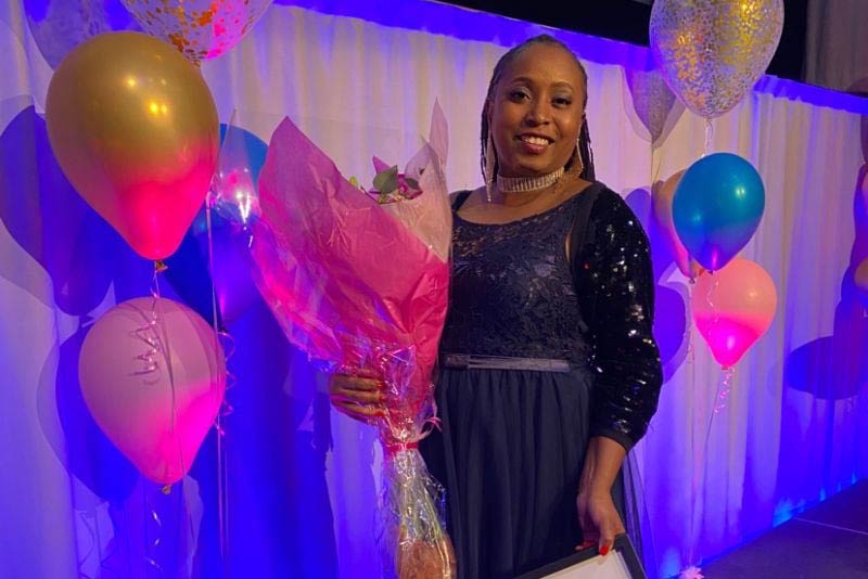 Winnie Mukaru fick utmärkelsen Huddinges stolthet 2022