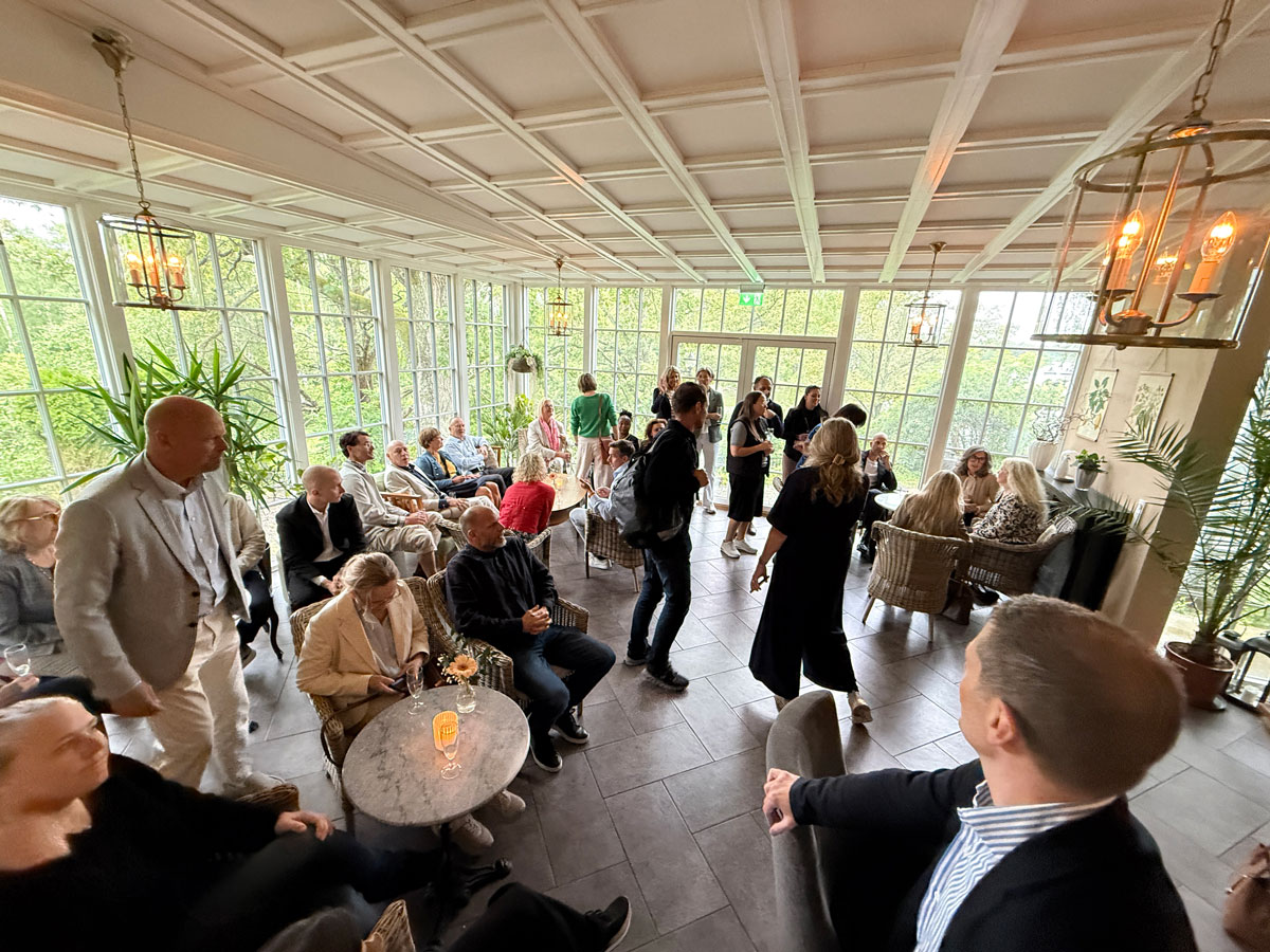 Sommarlunch i paraplyväder